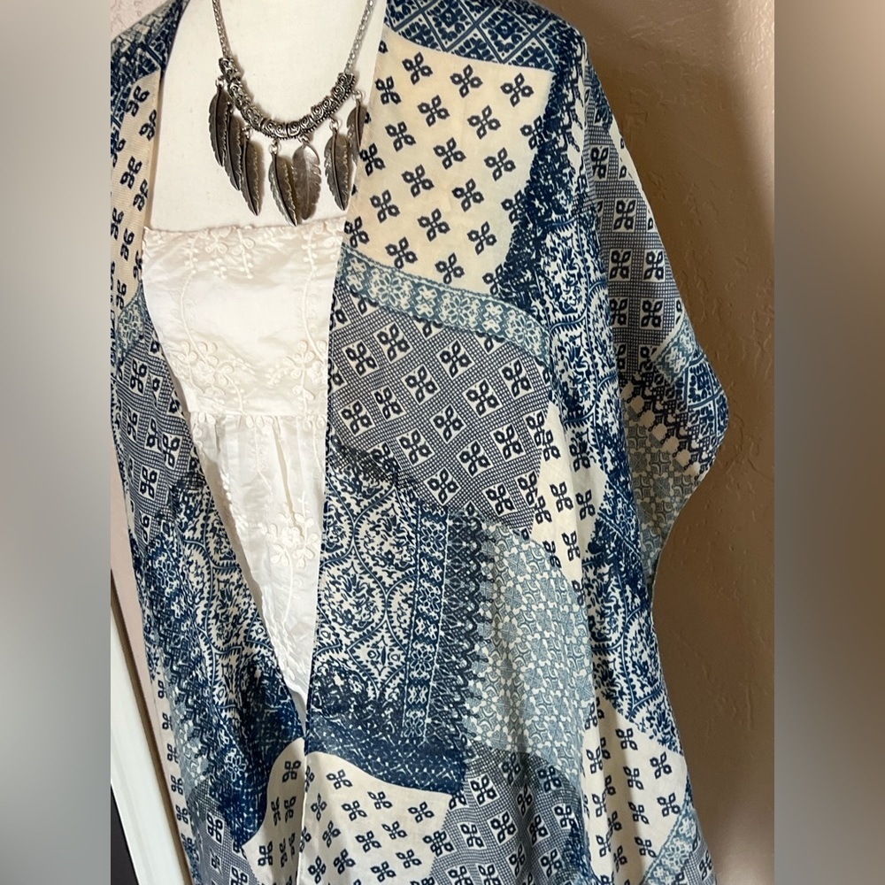 Do Everything In Love Patchwork Kimono - image 3